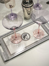 bandeja-grecoromana-con-copas-de-martini-cocktail