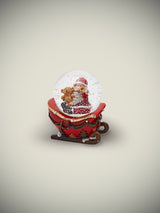 bola-esfera-con-nieve-de-navidad-con-santa