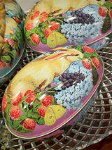 cajas-forma-huevo-de-lata-con-conejito-y-flores