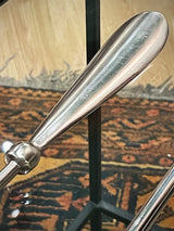 Calzador Plateado Largo 'Flor de Lys'