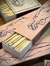Caja de Cerillas Alargadas 'Nude Luxury Matches' - 45 piezas