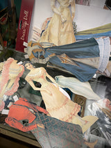 Kit Muñeca y Vestidos Recortables 'The Bride'