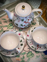 'En Plein Air' Porcelain Teapot - 800 ml