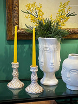 Candelabro Clásico 'Faccioluce' Blanco y Dorado - Mediano