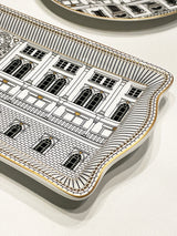 decorative-porcelain-trays-with-palace-pattern-design