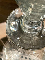 detalle-base-decantador-antiguo-de-cristal-tallado