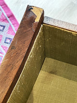 detalle-cajones-forrados-en-seda