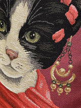 detalle-cojin-cuadrado-tapiceria-gato-frida-kahlo