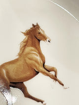 detalle-dibujo-caballo-en-plato-de-porcelana
