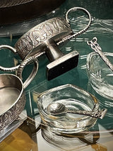 detalle-salpimenteros-de-estilo-antiguo