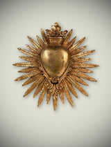 figura-decorativa-corazon-ex-voto-con-plumas