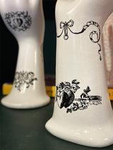 figura-decorativa-mano-blanca-con-tatuajes