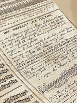 hoja-de-papel-envoltorio-partituras-de-rossi