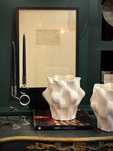 interior-decorado-con-obras-de-arte-de-mariscal