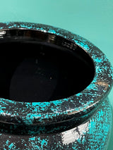 jarron-anfora-metalico-aguas-negro-turquesa