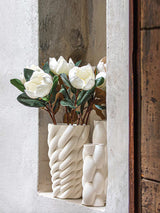 jarrones-decorativos-de-porcelana-naural-diseno-entrelazado