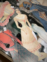 Kit Muñeca y Vestidos Recortables 'The Bride'