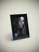 marco para fotos en marquetería gris