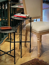 pareja-de-mesas-auxiliares-en-hierro-envejecido