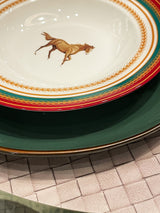 platos-de-caballos-y-llanos-lisos-color-verde