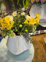 Jarrón de Cerámica Blanca 'Lamellen'