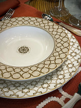 Plato Hondo de Porcelana 'Decó'