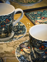 Juego de 2 Tazas y Platos de Espresso 'Strawberry Thief' - William Morris