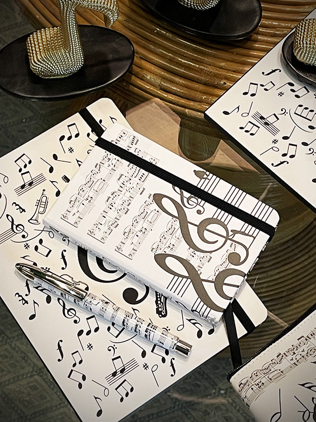 Libreta Grande Estampado 'Música'