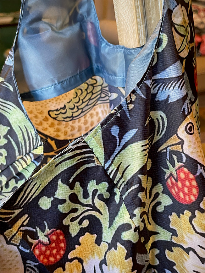 Bolsa Plegable 'Strawberry Thief' - William Morris