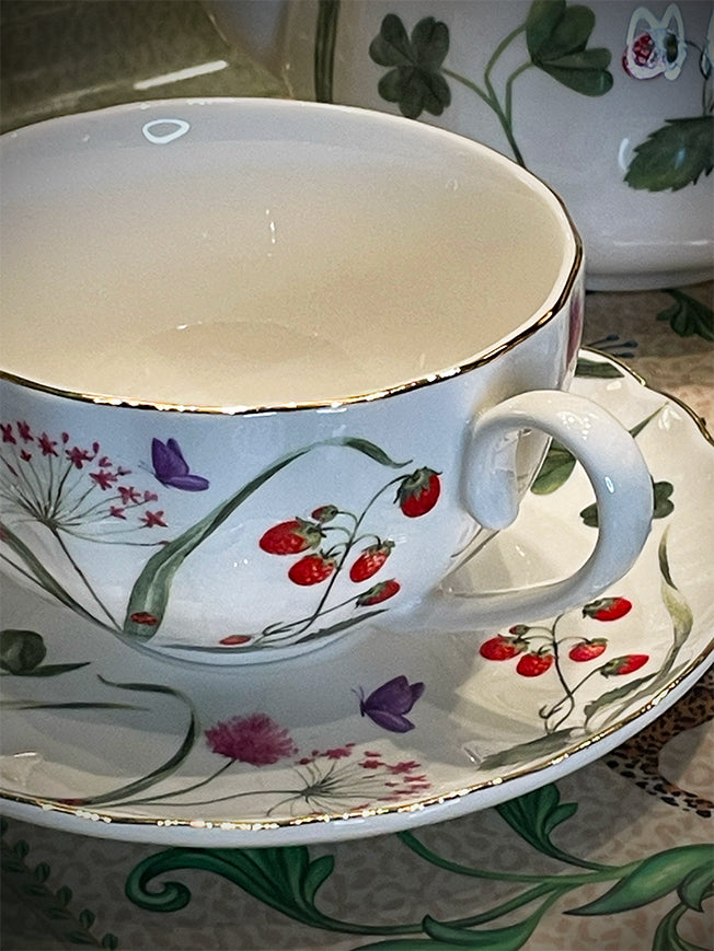 'En Plein Air' Tea Cup and Saucer - 200 ml