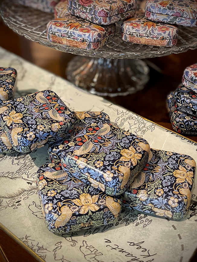 Cajita Pastillero 'Strawberry Thief' con Mints - William Morris