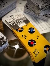 Calcetines en Caja de Lata 'Discos' - Mostaza