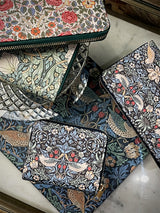 Small Purse 'Strawberry Thief' - William Morris