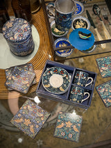 Juego de 2 Tazas y Platos de Espresso 'Strawberry Thief' - William Morris