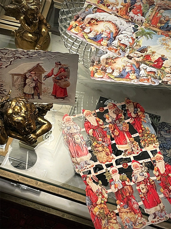 Hoja Cromos Alemanes 'Santas in Red'