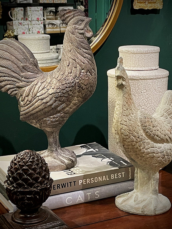 decorative-figures-of-a-hen-and-a-chicken
