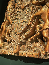 dieu-et-mon-droit-wall-coat-of-arms