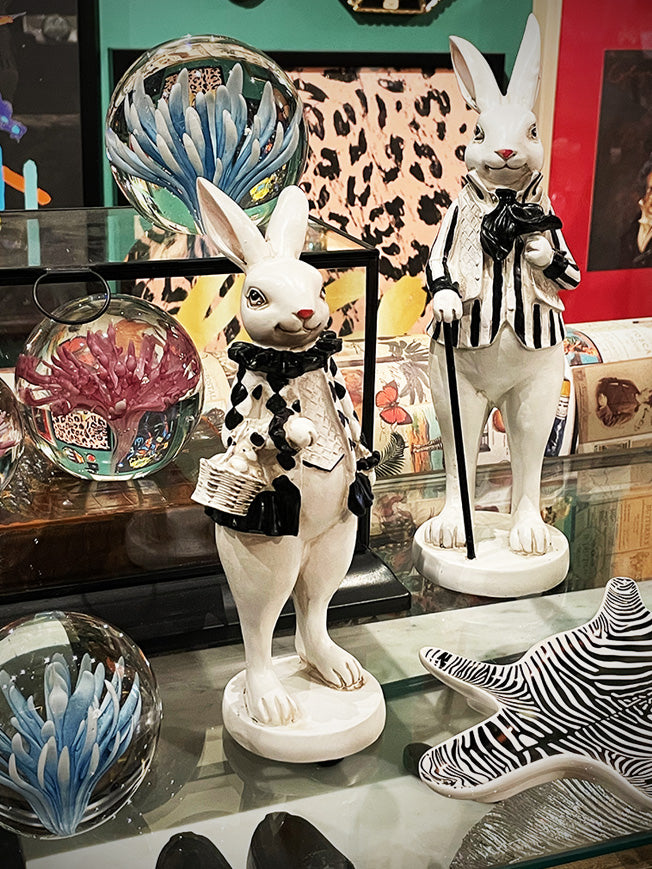 figuras-decorativas-conejos-blanco-y-negro