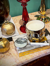 interiors-decorated-with-4-faced-gold-candles