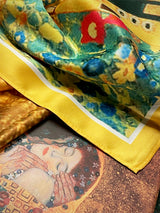 Pañuelo Estampado 'El Beso' 90x90 cm - Gustave Klimt