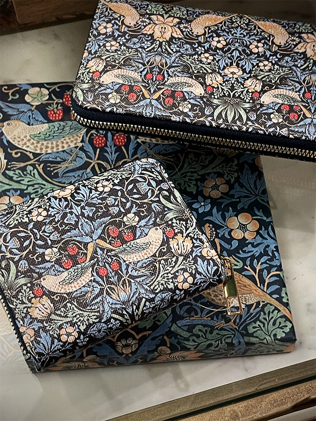 Small Purse 'Strawberry Thief' - William Morris