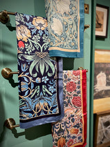 Pañuelo Estampado 'Strawberry Thief' 90x90 cm - William Morris