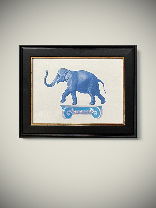 Pequeño Cuadro Decorativo 'Elefante Sobre Capitel' - 18x13 cm