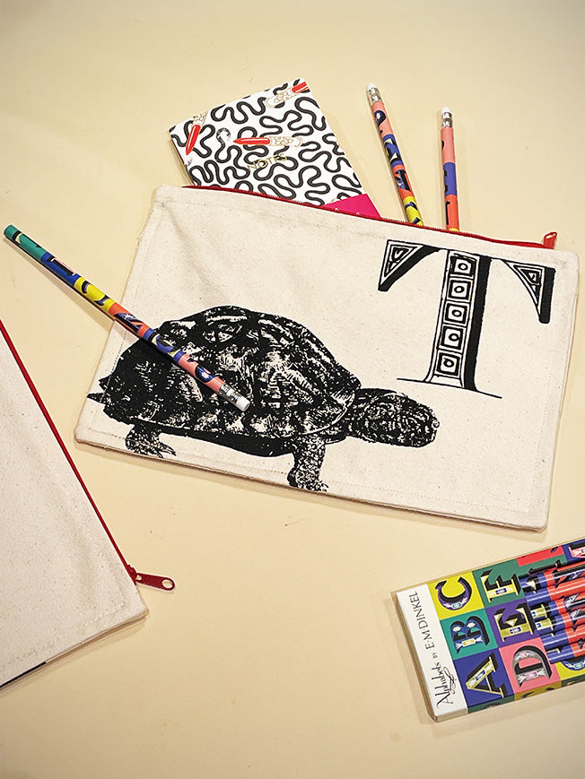 Linen Pouch 'T for Turtle'