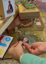 Figura de Lata 'Travelling Man' Estilo Vintage