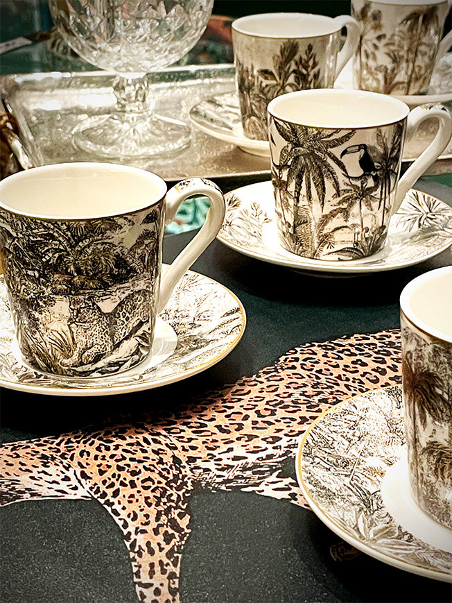 retro-jungle-porcelain-coffe-cups-and-saucers