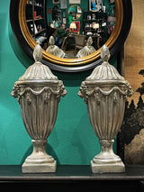 Decorative Urn-Jar 'Finial & Lion'