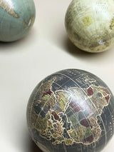 Decorative Globe 'Terrestris' - Blue