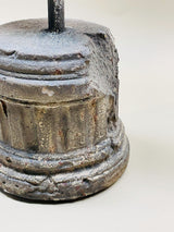 Réplica Decorativa 'Caracola' Sobre Pedestal