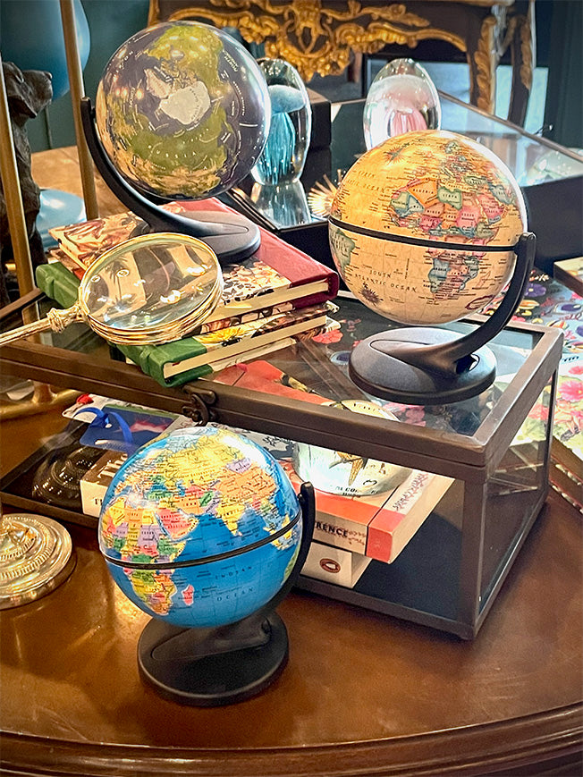 Decorative Globe Ø11 cm 'Political Antique'